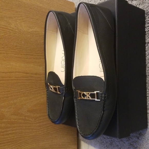 Calvin Klein shoes - Picture 2 of 5